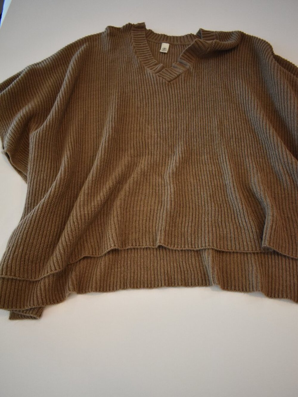 Women One Size Brown Oversized Ribbed Knit V Neck Sweater High Low Comfort